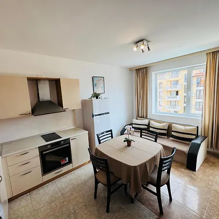 Apartman Sunny House 302 Two Bedroom
