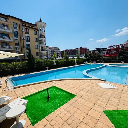 Sunny House 302 Two Bedroom Apartman Napospart